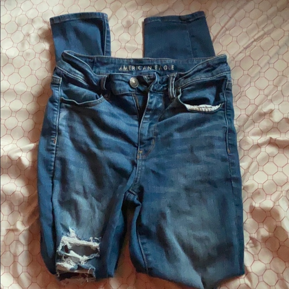 American Eagle Outfitters Ripped Jeans